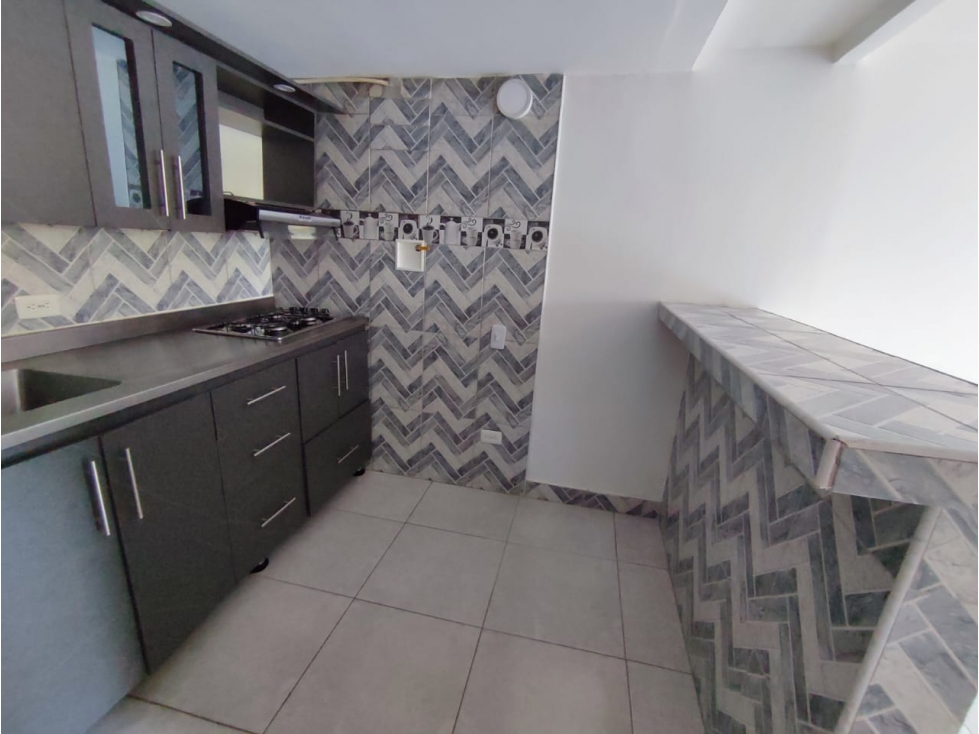 CASA PRIMER Y SEGUNDO PISO ROBLEDO CERCA MIRADOR DE BARCELONA — foto 3