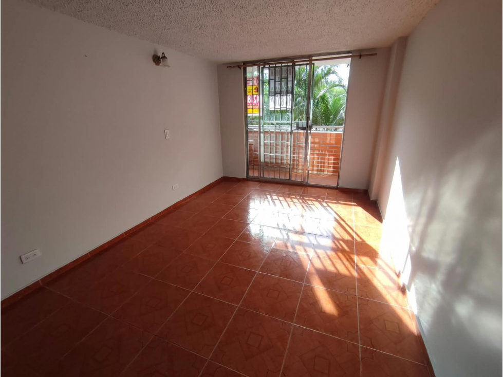 APARTAMENTO MANRIQUE CERCA PALOS VERDES