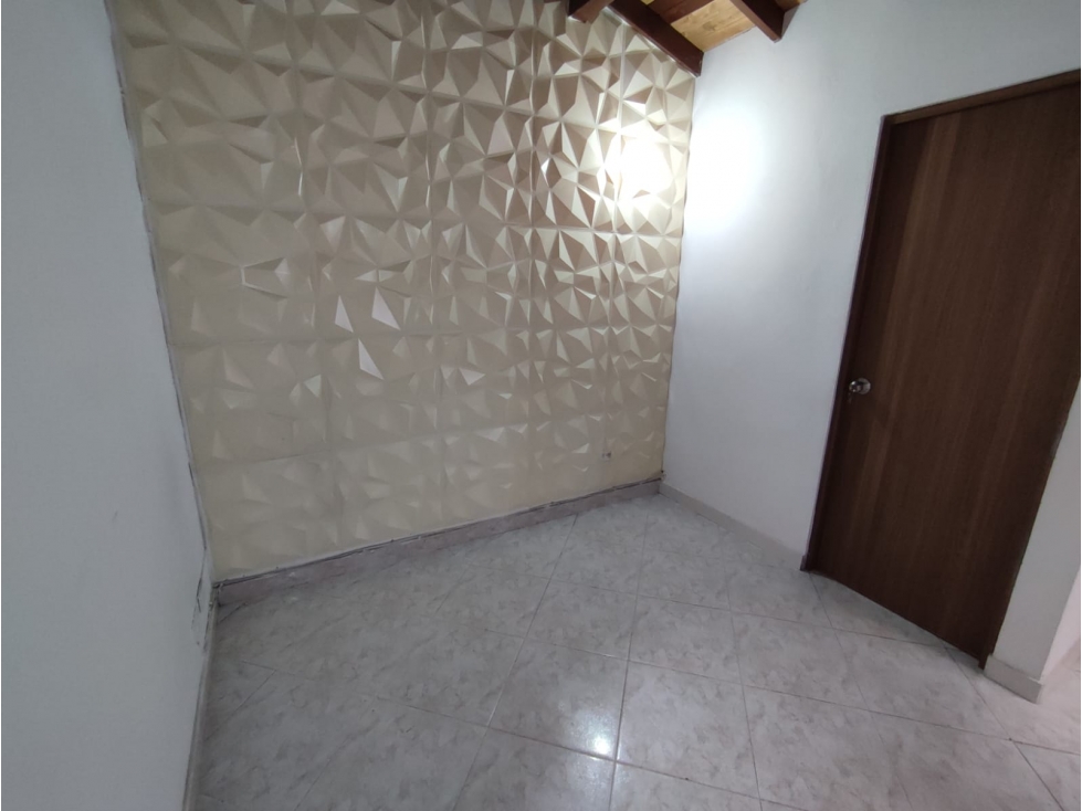 CASA LÓPEZ DE MESA A 5 MIN. HOSPITAL PABLO TOBÓN URIBE — foto 4