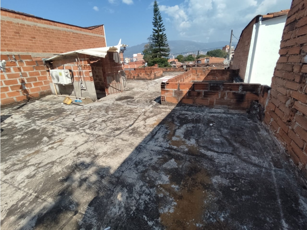 CASA SIMON BOLIVAR CERCA PARROQUIA SANTA RITA DE CASIA — foto 5
