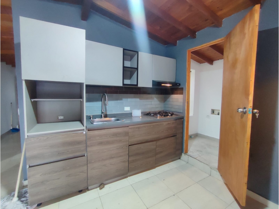 APARTAMENTO ROBLEDO CERCA PARQUE PRINCIPAL — foto 6