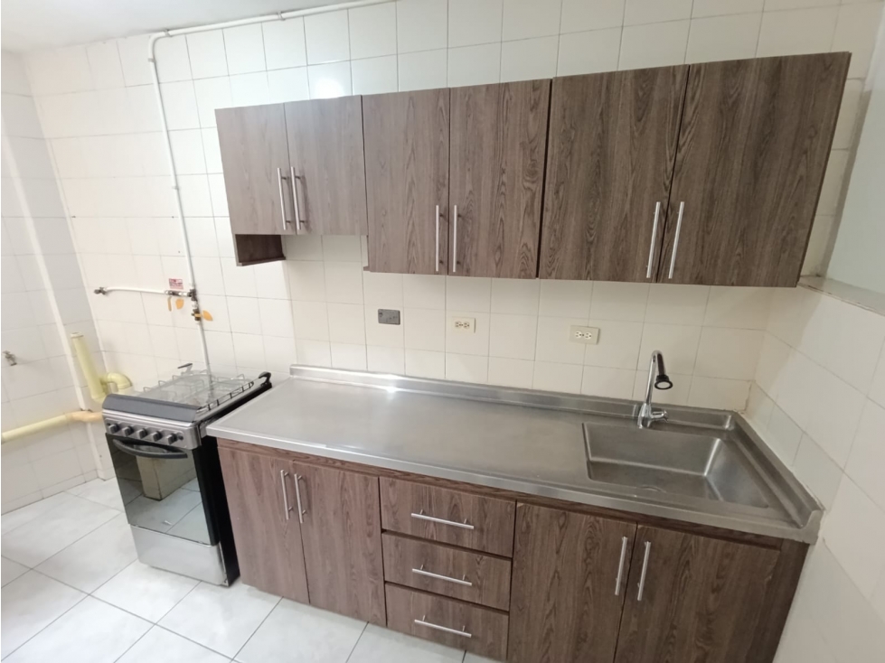 APARTAMENTO ROBLEDO CERCA I.E. EL DIAMANTE — foto 2