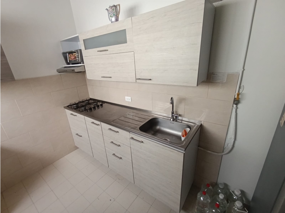 APARTAMENTO ROBLEDO CERCA COLEGIO MADRID CAMPESTRE — foto 4