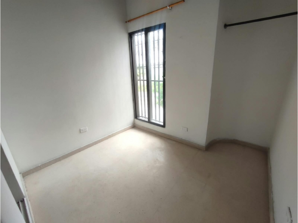 APARTAMENTO ROBLEDO CERCA COLEGIO FERRINI — foto 6