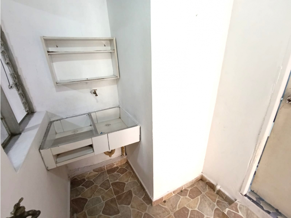 APARTAMENTO ROBLEDO CERCA UNIVERSIDAD ESUMER — foto 6