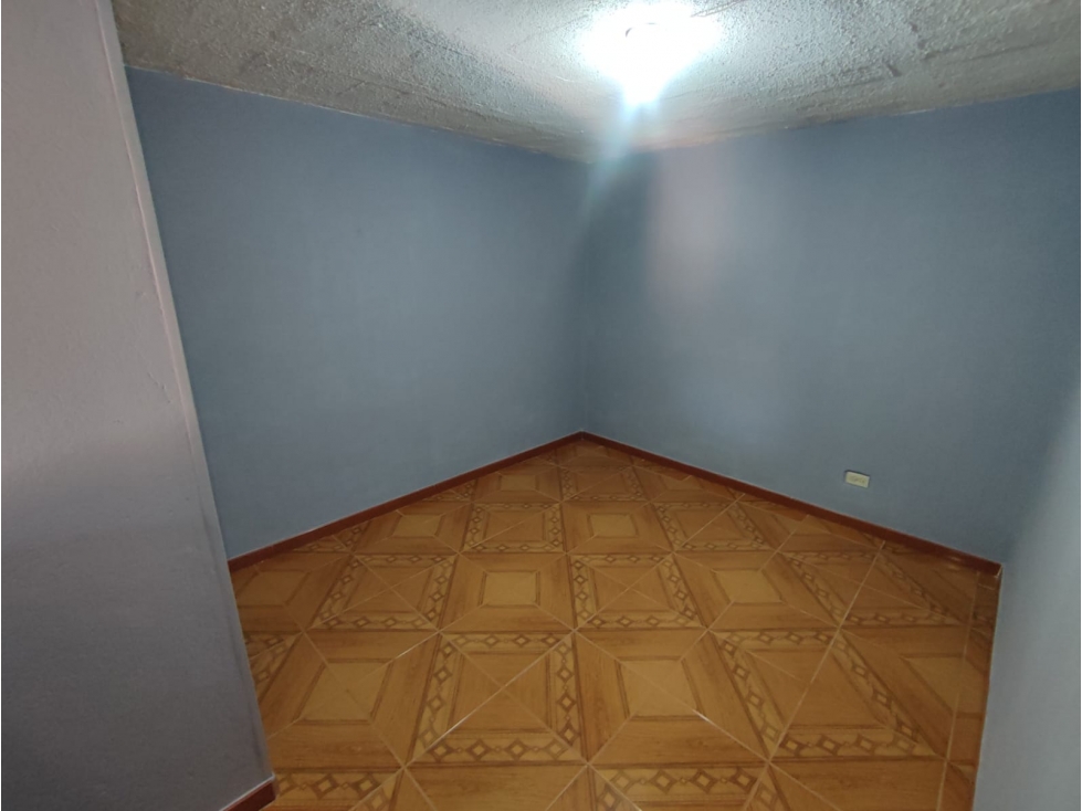 CASA MANRIQUE CERCA I.E. SAN JUAN BAUTISTA — foto 5