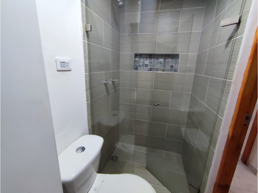 APARTAMENTO ROBLEDO CERCA MIRADOR DE BARCELONA - 6
