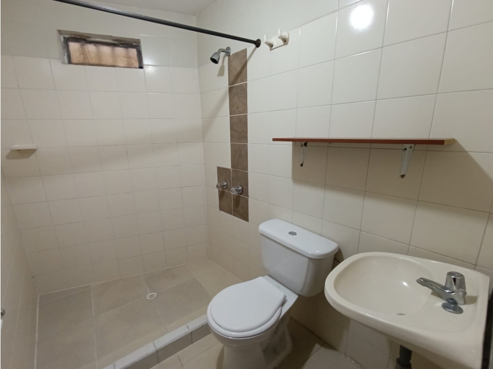 APARTAMENTO ROBLEDO CERCA I.E. EL DIAMANTE — foto 3