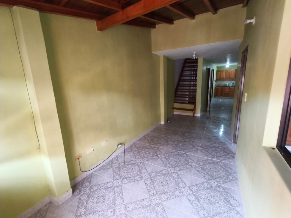 APARTAMENTO BELÉN CERCA COLEGIO LA INMACULADA — foto 3