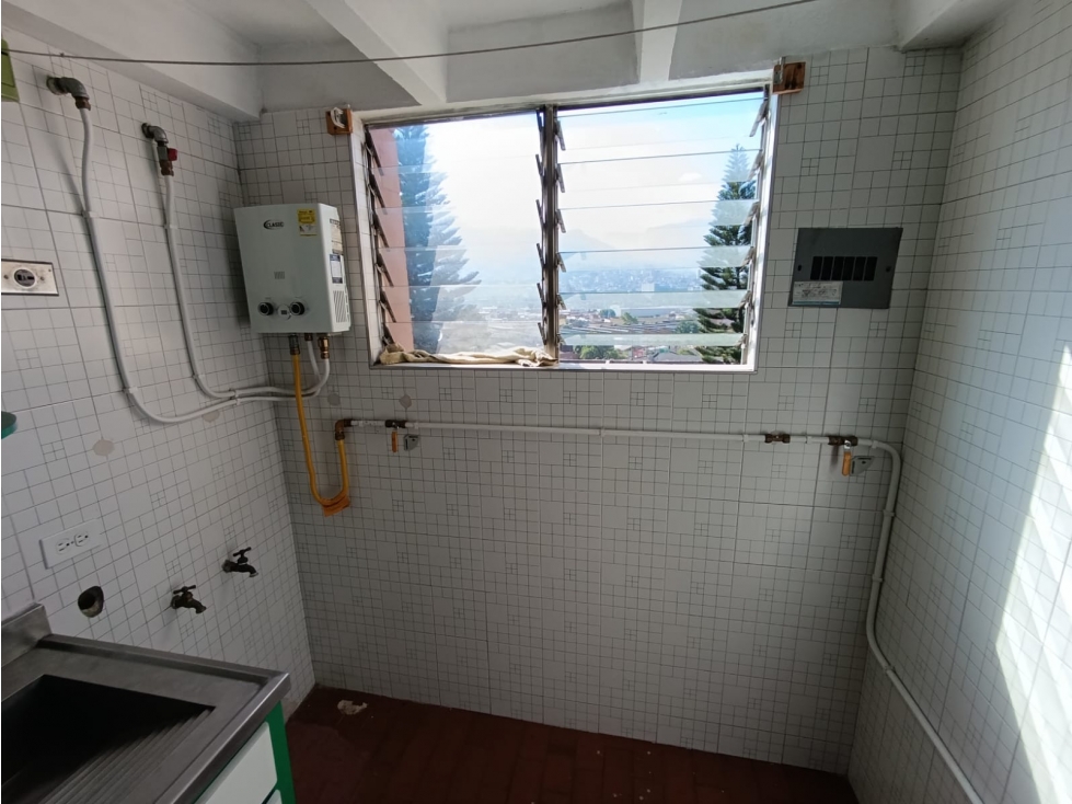 APARTAMENTO ROBLEDO CERCA HOSPITAL PABLO TOBÓN URIBE — foto 5