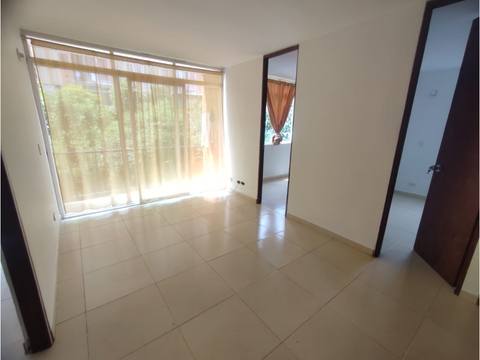 APARTAMENTO ROBLEDO CERCA LUDOTECA CASA SAN MARTÍN