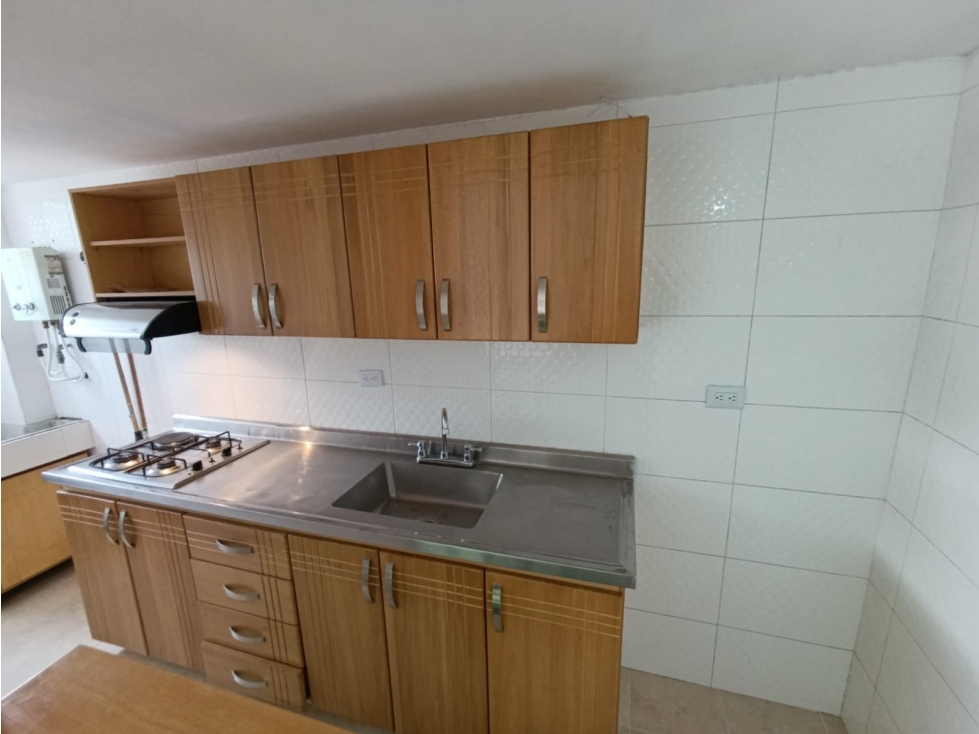 APARTAMENTO BELÉN CERCA COLEGIO PADRE MANYANET — foto 4