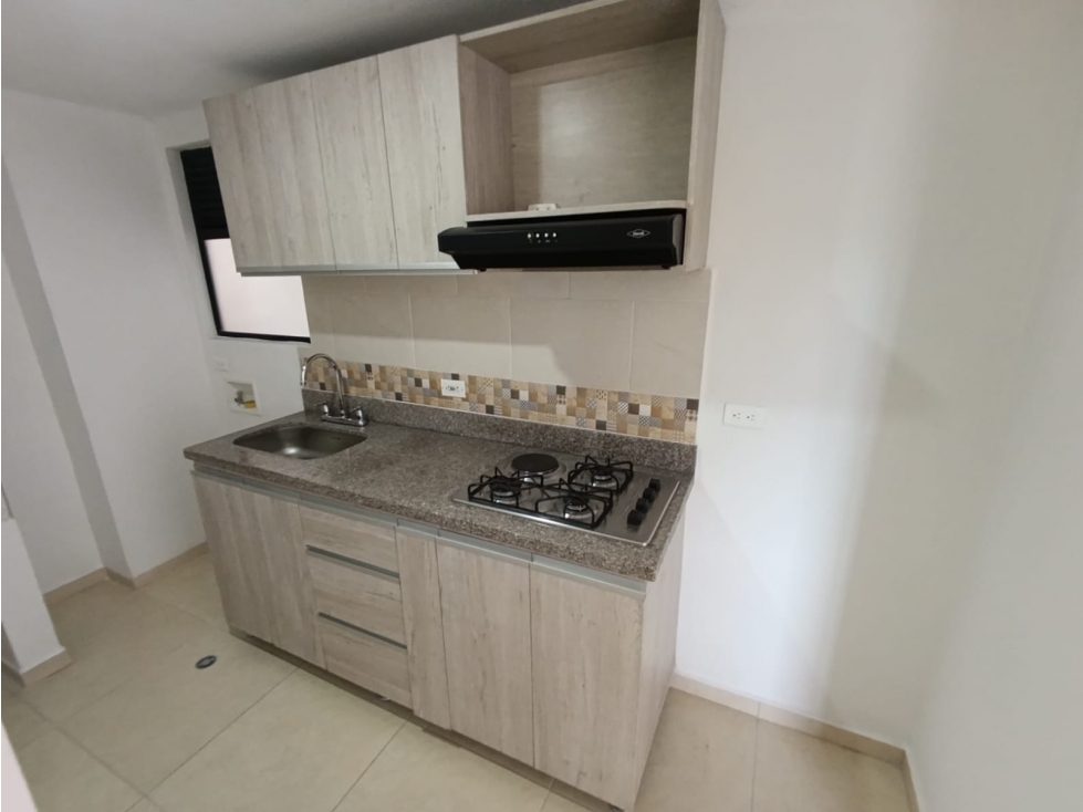 APARTAMENTO LA AMÉRICA CERCA COLEGIO SANTA TERESITA — foto 2