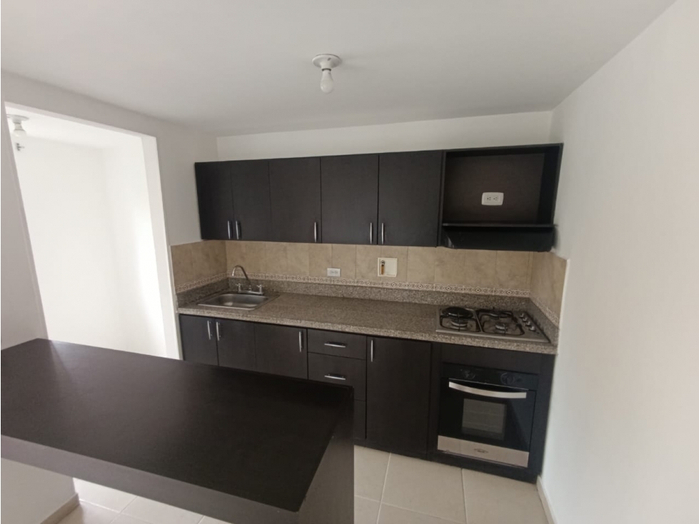 APARTAMENTO ESTADIO CERCA EST. METRO FLORESTA — foto 4
