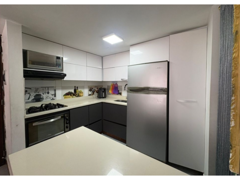 APARTAMENTO SECTOR BELLO CERCA CAI VALADARES — foto 2
