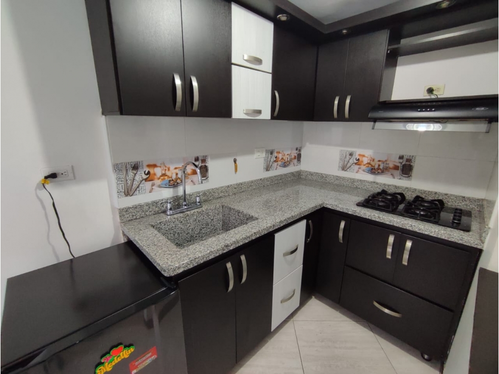 APARTAMENTO CALASANZ CERCA IGLESIA EMAUS — foto 3