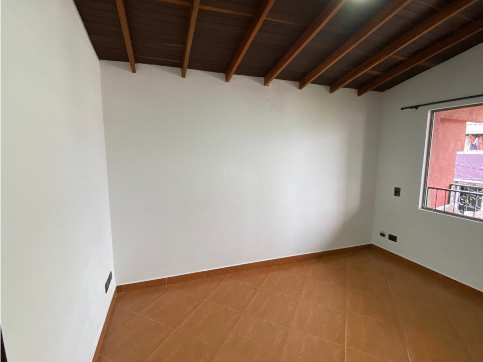 APARTAMENTO BELLO NIQUIA QUITA SOL — foto 6