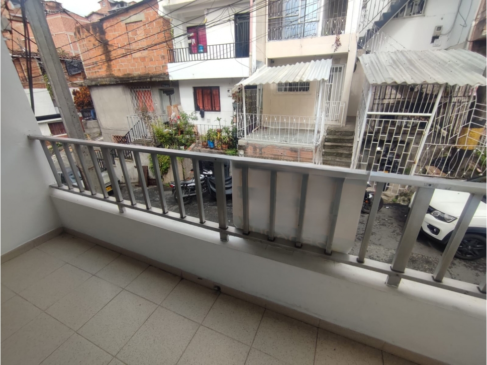CASA ROBLEDO CERCA UNIVERSIDAD SANTO TOMÁS — foto 2