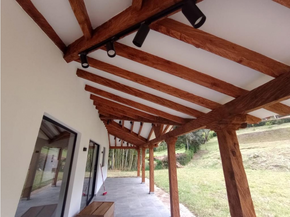 ESPECTACULAR CASA CAMPESTRE EN VENTA EN SANTUARIO - 5