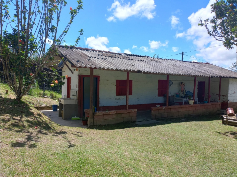 HERMOSA CASA CAMPESINA EN VENTA EN MARINILLA - 6