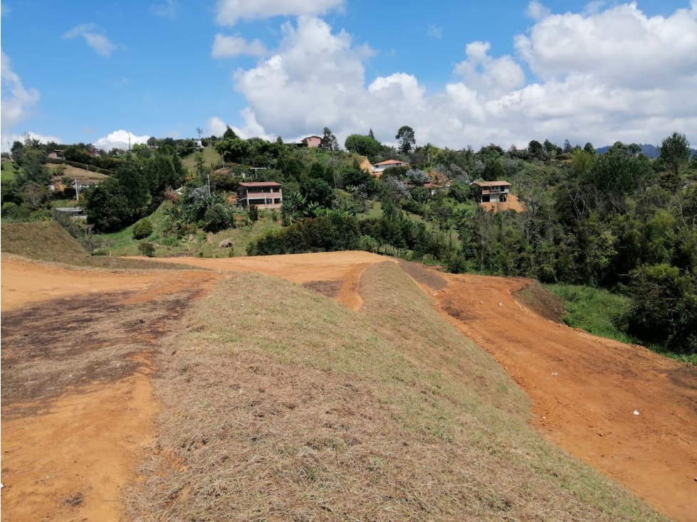 ENCANTADORES LOTES EN VENTA GUARNE CERCA AL AEROPUERTO — foto 6