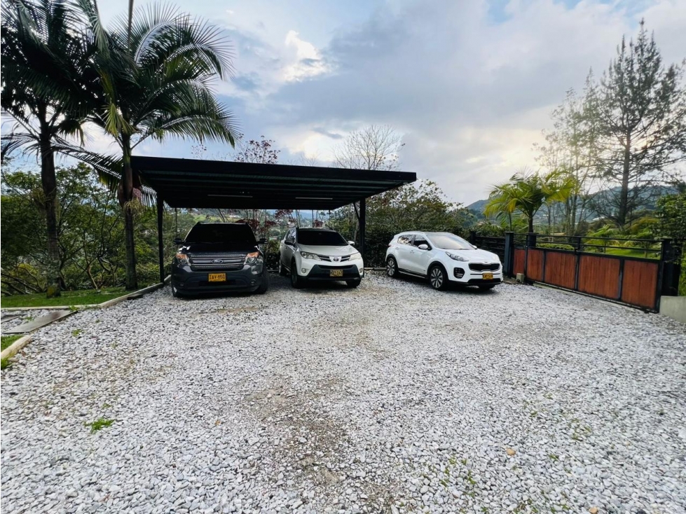 HERMOSA FINCA EN VENTA GUARNE — foto 5