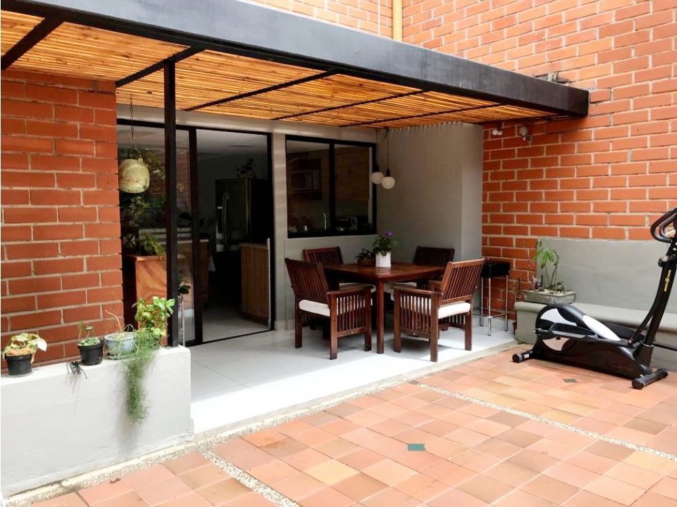 HERMOSA CASA EN VENTA EN RIONEGRO