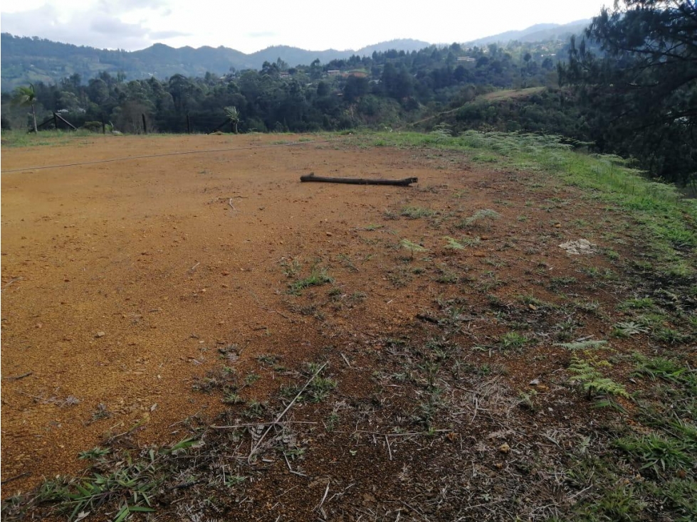 LINDOS LOTES EN VENTA GUARNE — foto 4