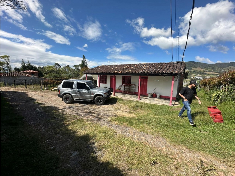 LINDA CASA FINCA TRADICIONAL EN VENTA EN EL CARMEN DE VIBORAL... 50% — foto 2