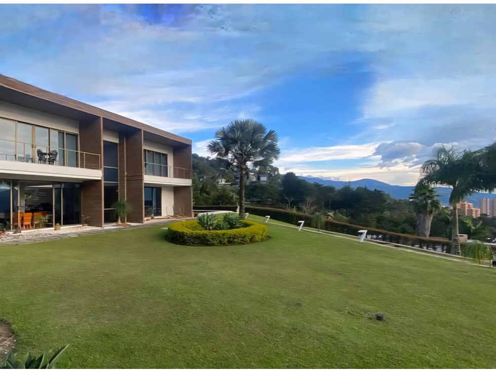 ESPECTACULAR CASA EN VENTA PALMAS