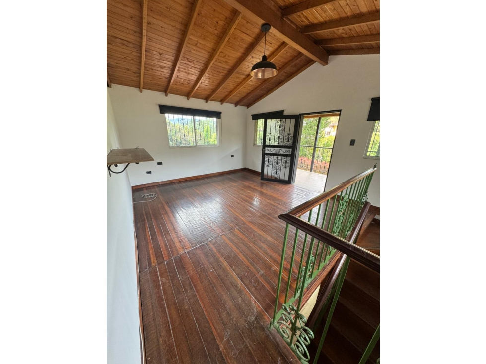 HERMOSA FINCA EN VENTA GUARNE — foto 3