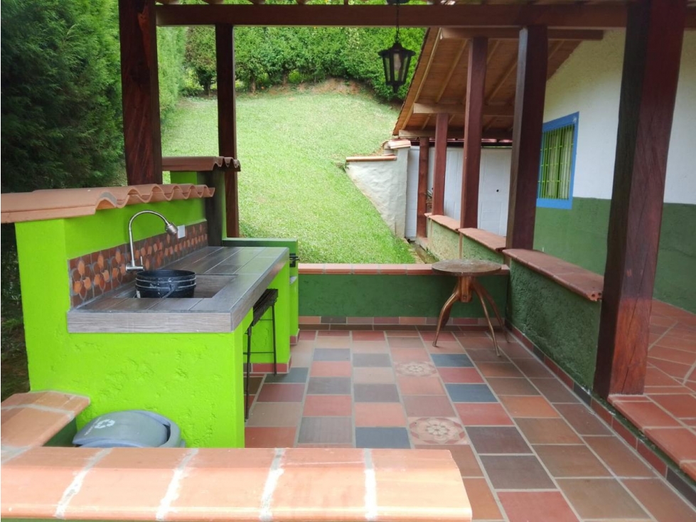 ENCANTADORA FINCA EN VENTA GUARNE CERCA A LA AUTOPISTA — foto 5