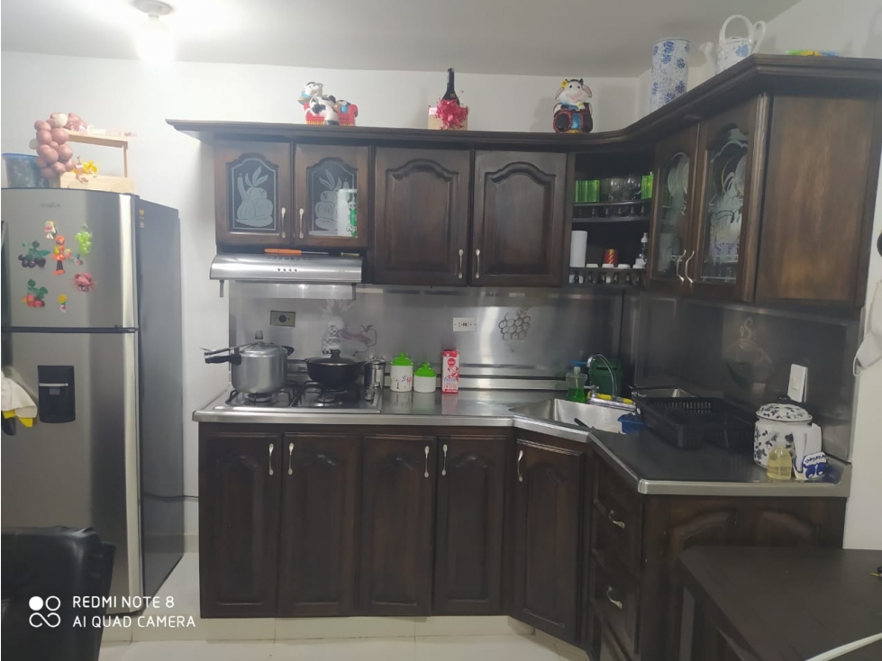 HERMOSO APARTAMENTO EN VENTA CERCA AL PARQUE DEL CARMEN DE VIBORAL