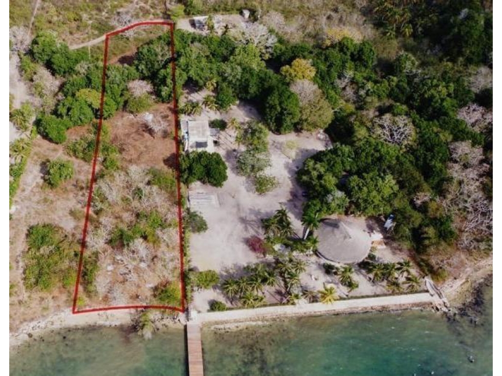 ESPECTACULAR LOTE DE PLAYA EN VENTA ISLA BARÚ CARTAGENA