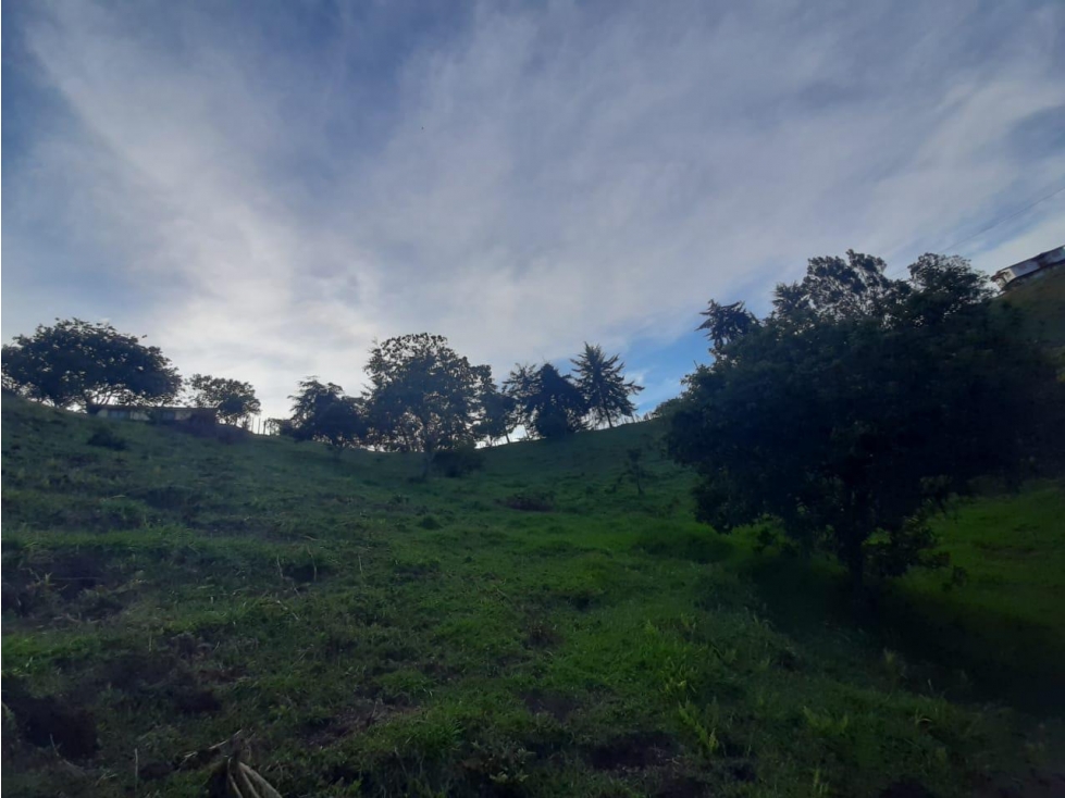 LINDO LOTE EN VENTA MARINILLA - 4