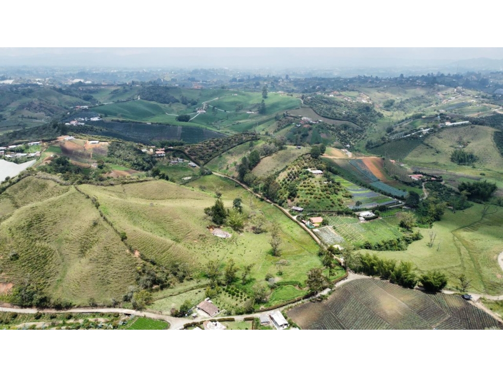 EXCELENTE FINCA EN VENTA MARINILLA ANTIOQUIA
