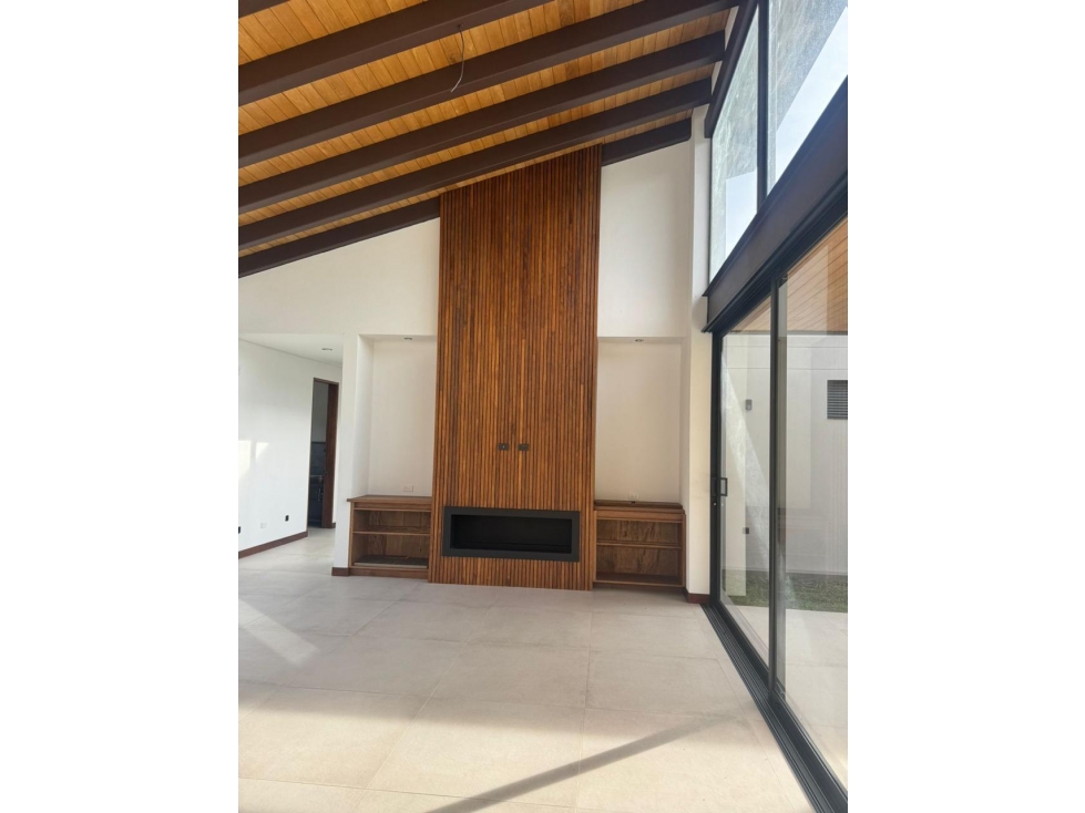 ENCANTADORA CASA EN VENTA PARA ESTRENAR SAN ANTONIO DE PEREIRA — foto 4