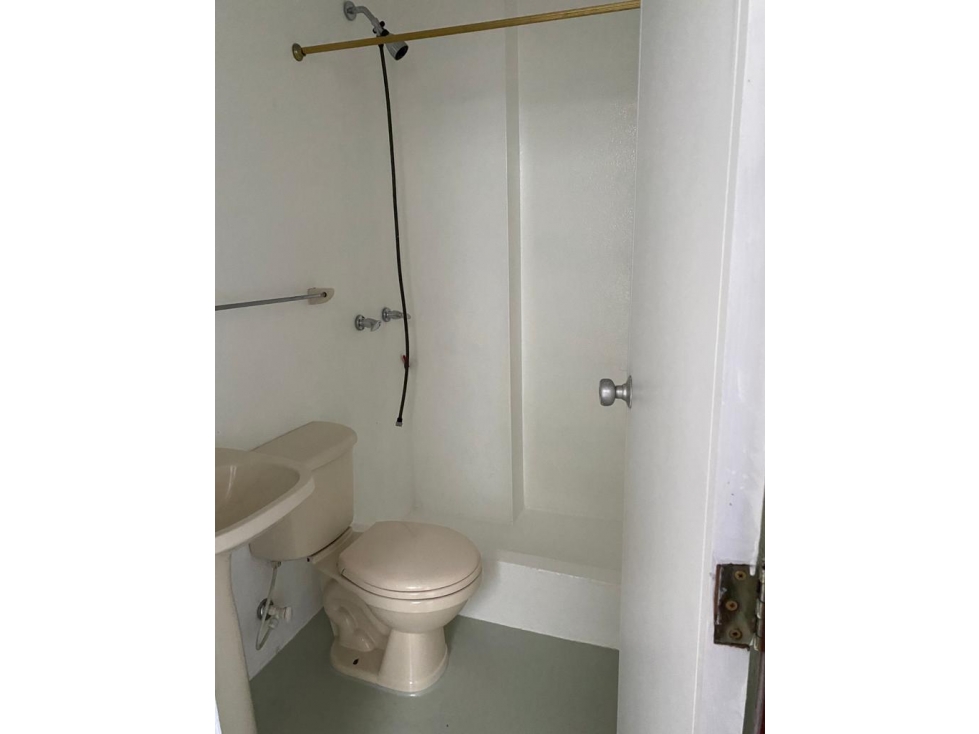 HERMOSA CASA EN VENTA EN RIONEGRO, SECTOR SAN ANTONIO — foto 5
