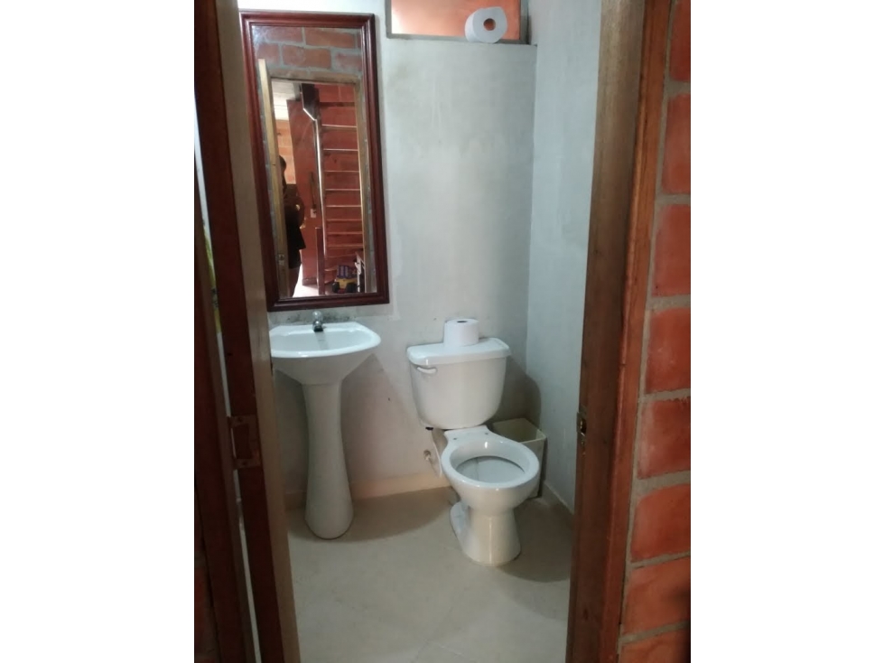 HERMOSA CASA EN VENTA EN RIONEGRO — foto 4