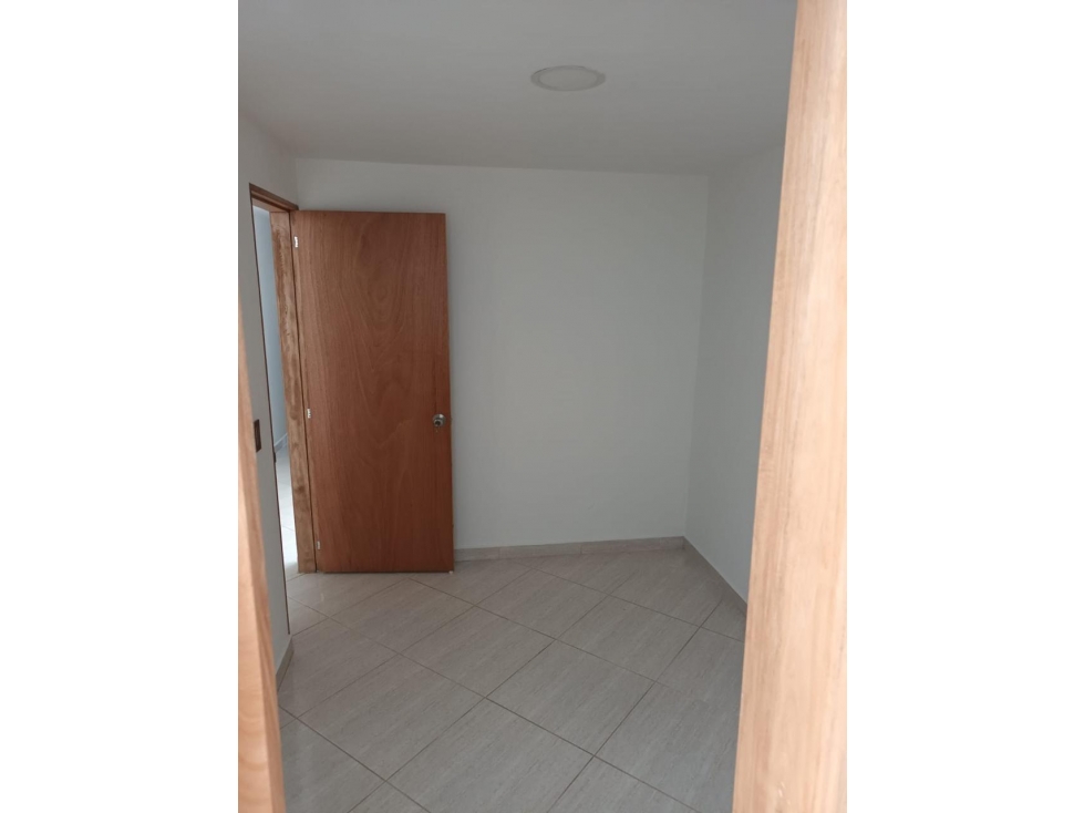 APARTAMENTO EN VENTA EN PRIMER PISO EL CARMEN DE VIBORAL ~ SECTOR HOSP — foto 3