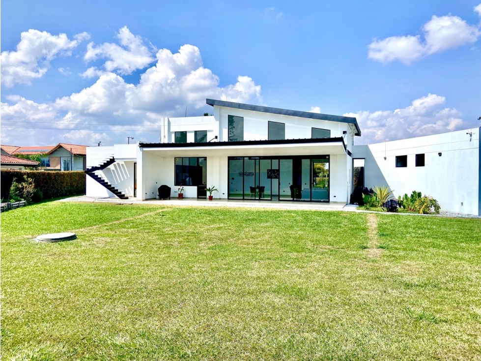 ESPECTACULAR FINCA EN VENTA EN RIONEGRO