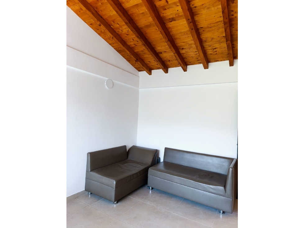 HERMOSO APARTAMENTO EN VENTA EL CARMEN DE VIBORAL — foto 2