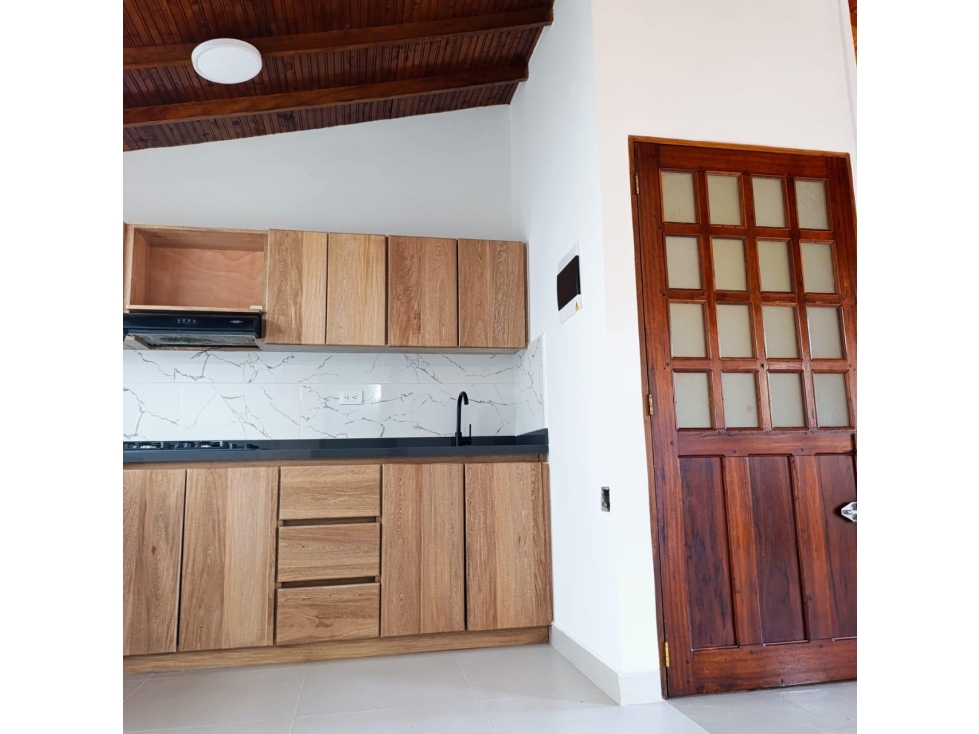 HERMOSA CASA EN VENTA EL CARMEN - 1