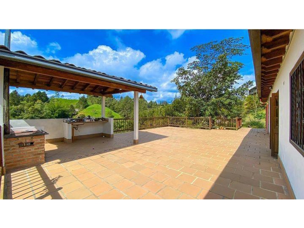 ESPECTACULAR FINCA EN VENTA RIONEGRO CON MUY BUENA AREA DE TERRENO — foto 2