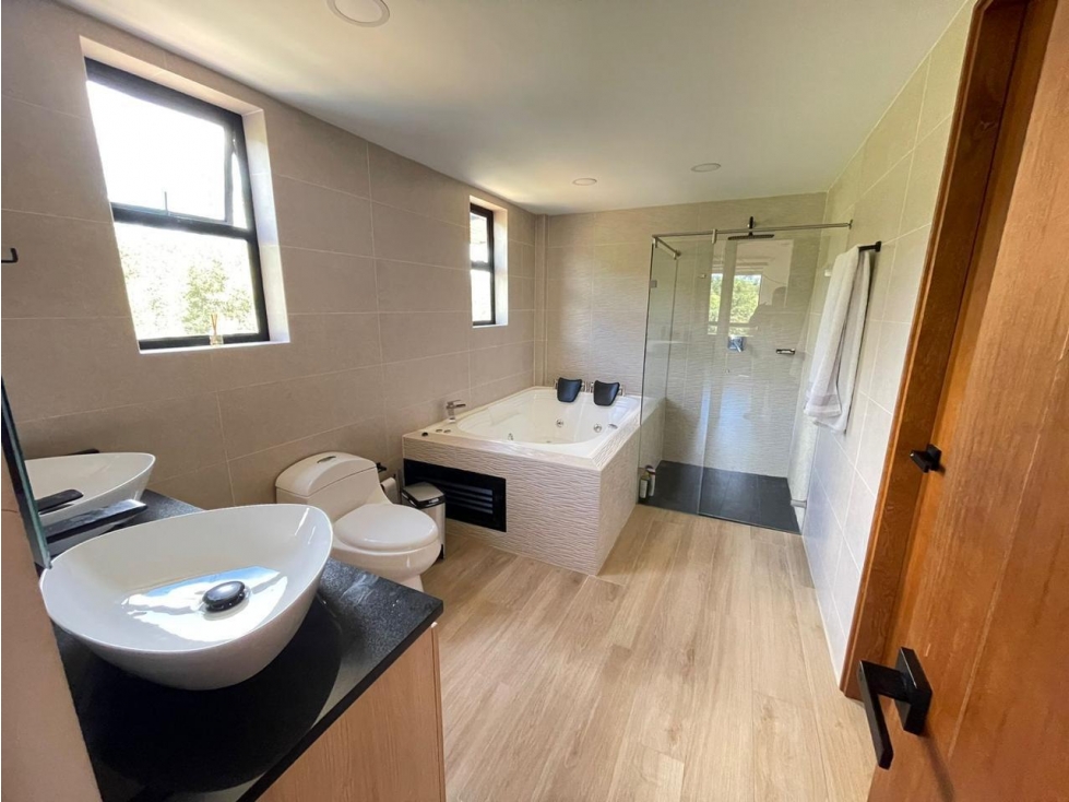 HERMOSA CASA CAMPESTRE EXCLUSIVA EN EL RETIRO — foto 5