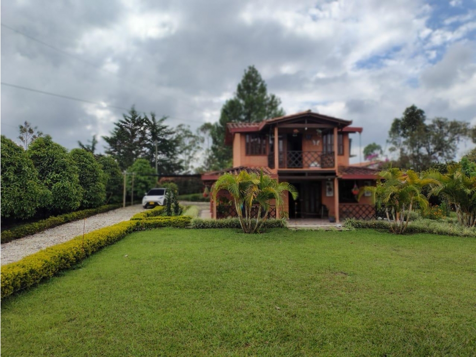 ENCANTADORA FINCA EN VENTA SAN VICENTE