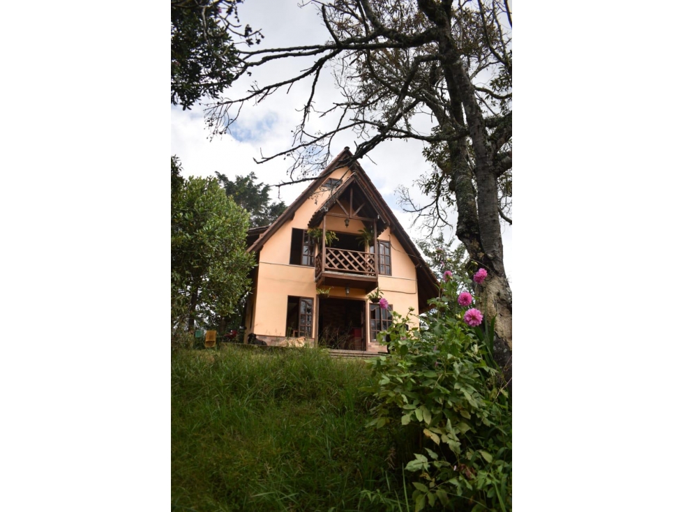 HERMOSO CHALET EN VENTA SAN VICENTE