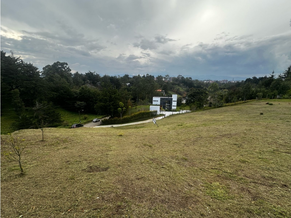 ENCANTADOR LOTE EN VENTA CERCA A SAN ANTONIO DE PEREIRA