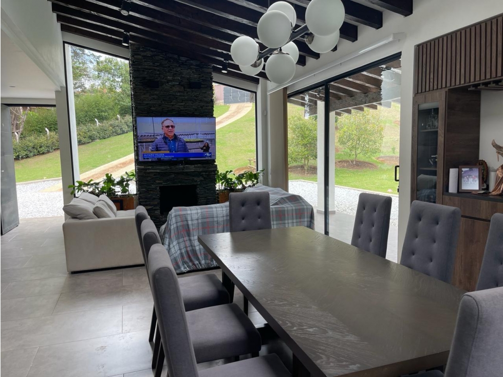 ENCANTADORA FINCA EN VENTA GUARNE — foto 2