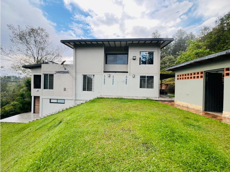HERMOSA FINCA EN VENTA GUARNE
